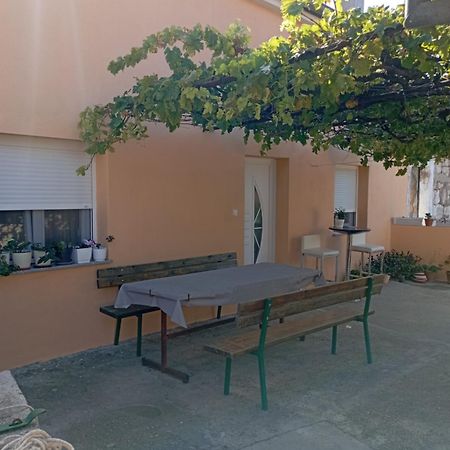 Luce Apartment Kijevo Luaran gambar